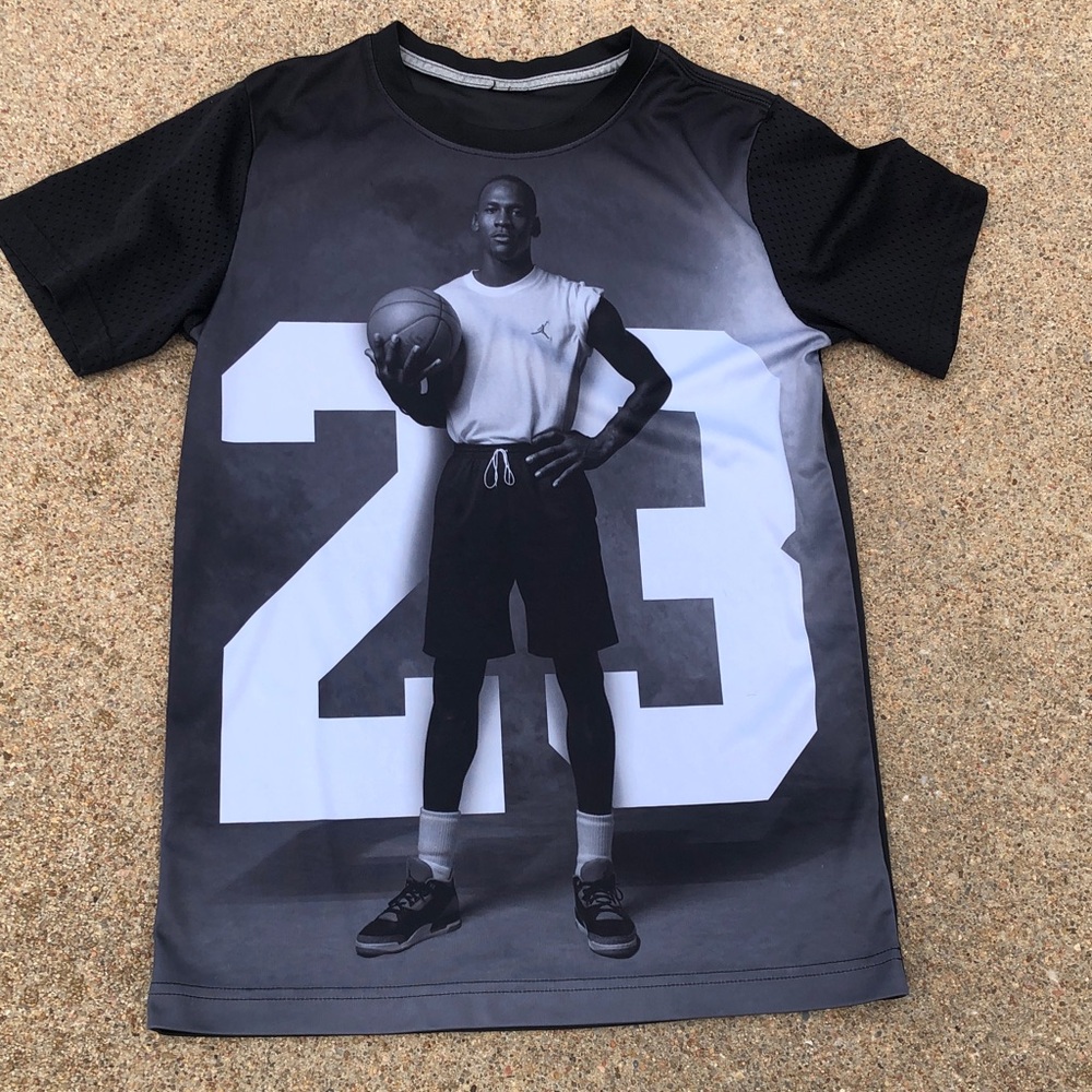 Jordan Black & White 23 Graphic Basketball Tee